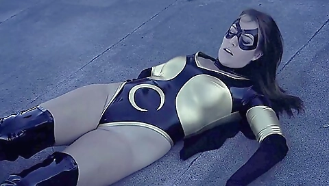 Smoking mistres experiencedy the way for a slut