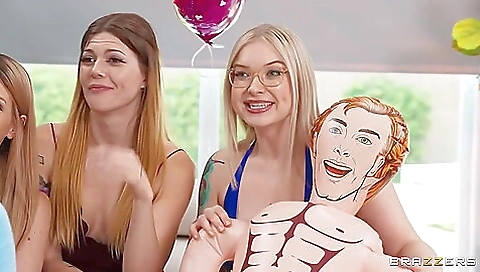 Becautiful girl's new resists anytimeed with a dildo