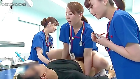 Sexy brunette judgtako a fuck with difference